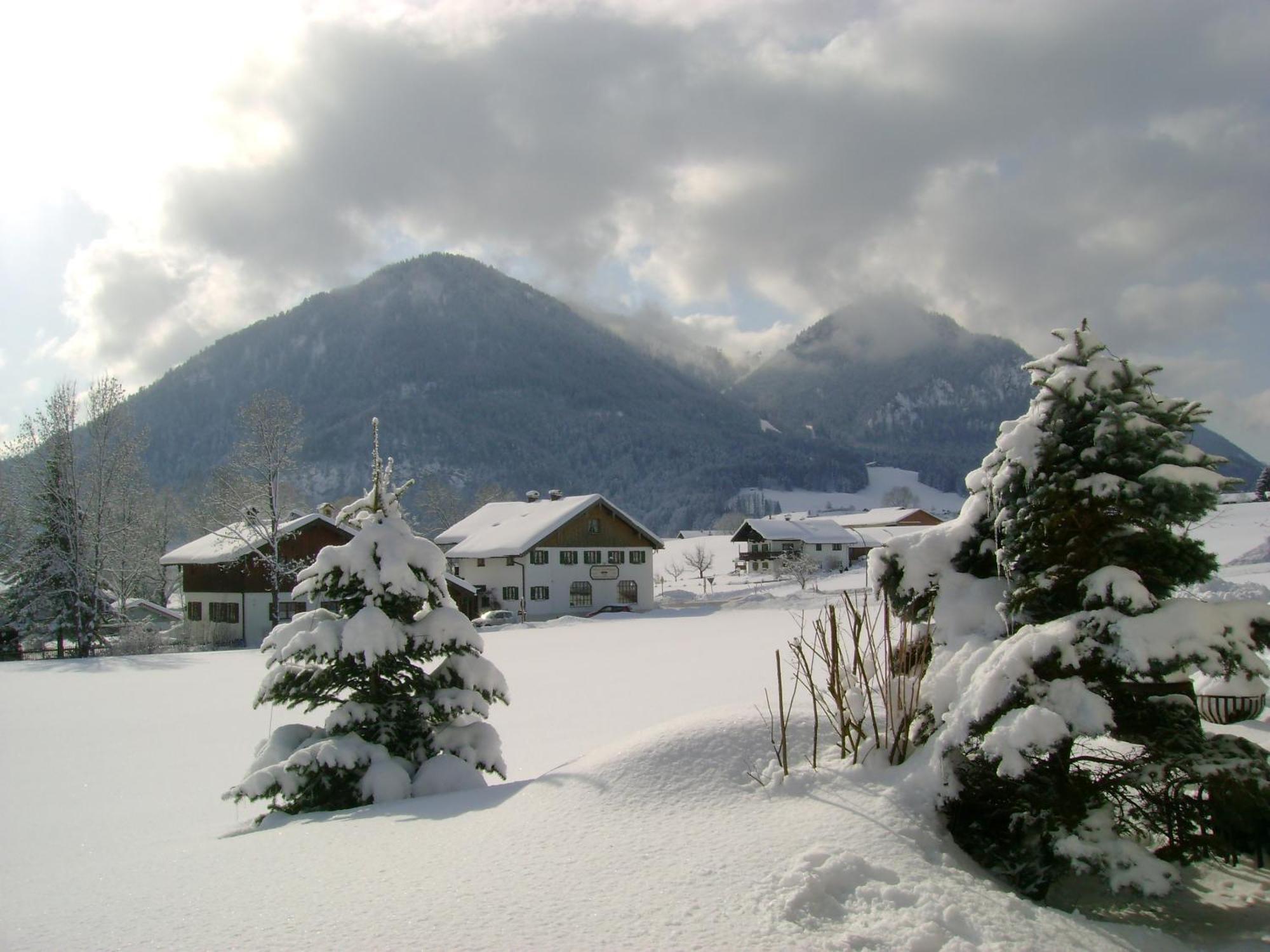 Gästehaus Menkenbauer Ruhpolding Exterior foto