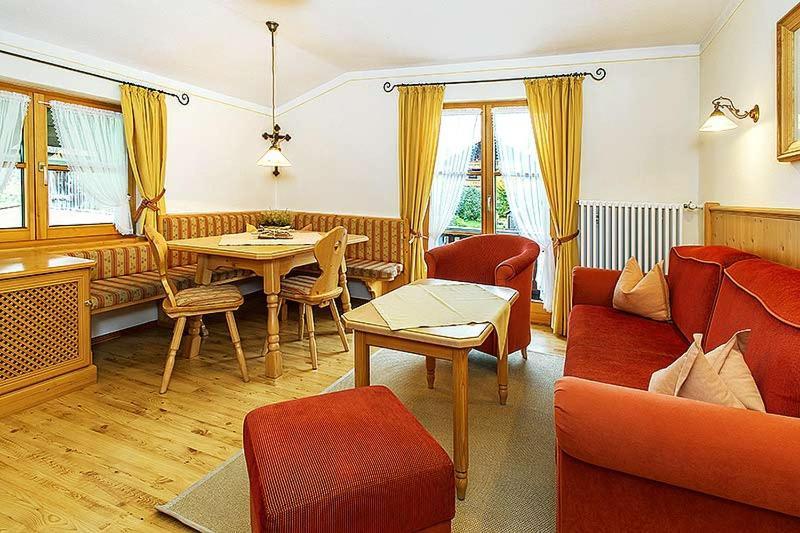 Gästehaus Menkenbauer Ruhpolding Exterior foto