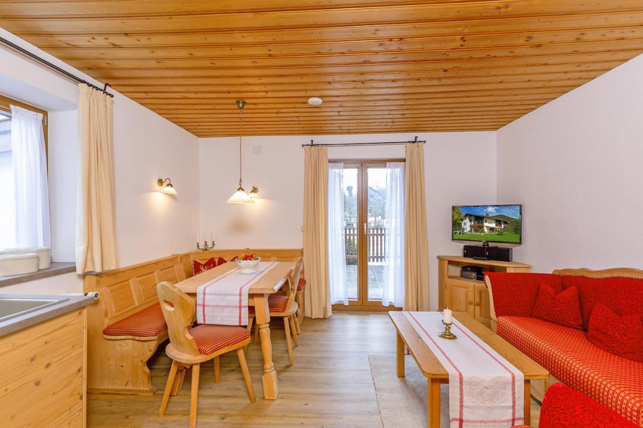 Gästehaus Menkenbauer Ruhpolding Exterior foto
