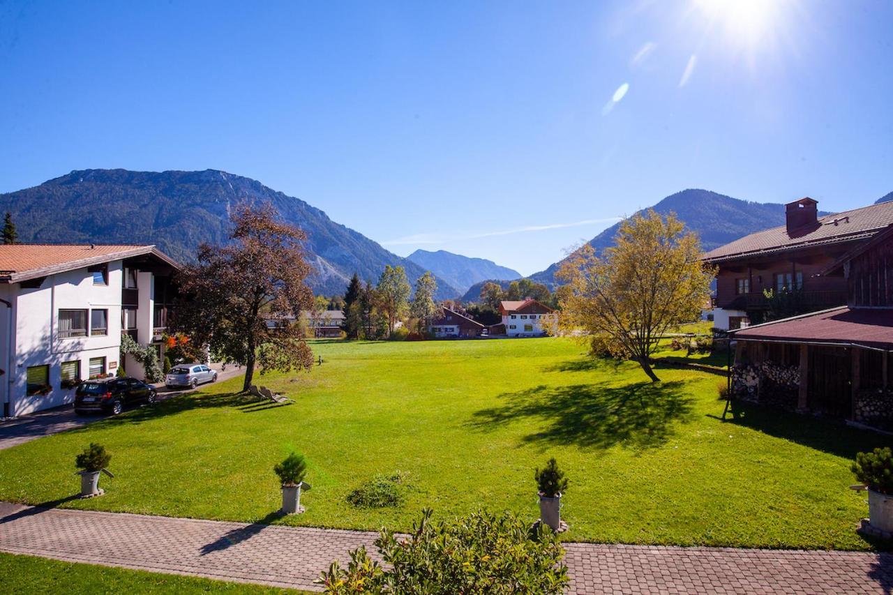 Gästehaus Menkenbauer Ruhpolding Exterior foto